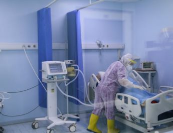 Spitalet stërmbushen  me pacientë të sëmurë nga Covidi